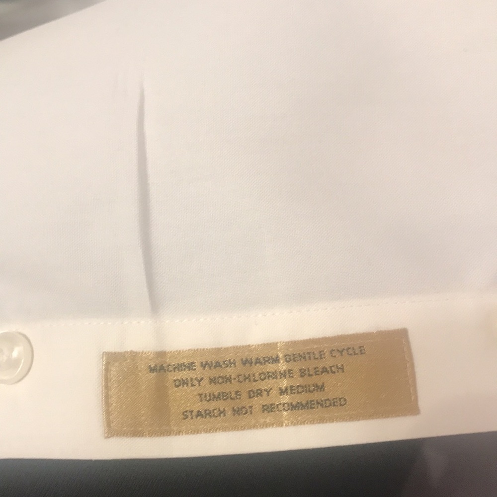 Roundtree and Yorke Gold Label Fitted Dress Shirt in White. - Picture 6 of 8